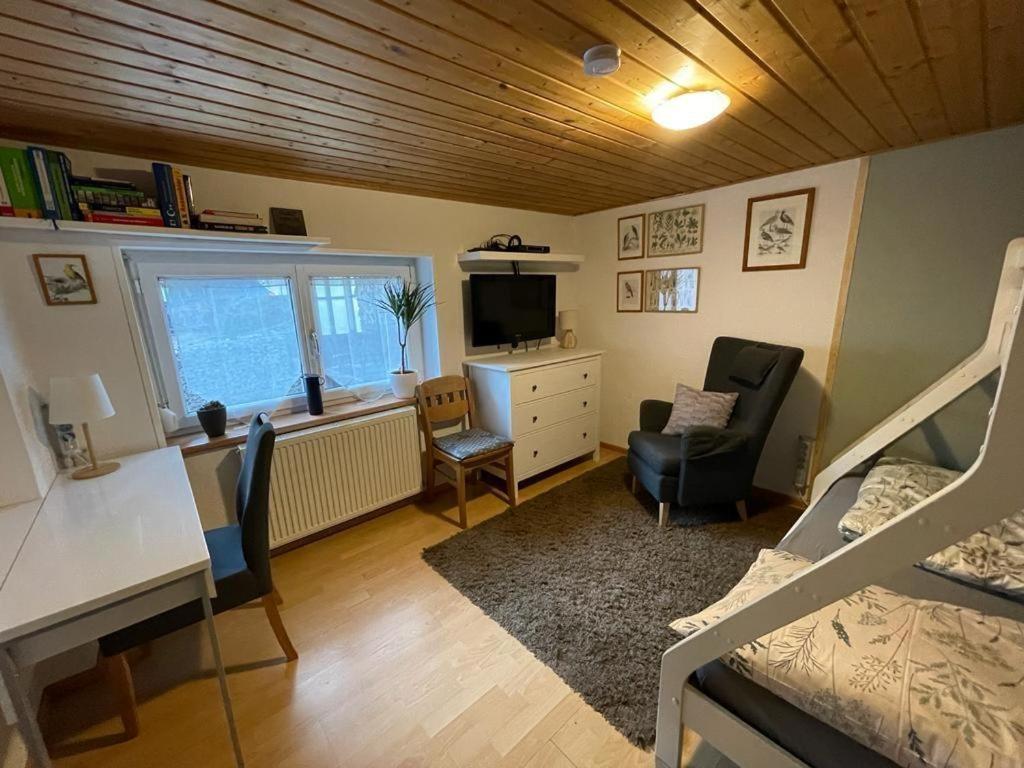 Kiwi Ferienwohnung 블루덴츠 외부 사진